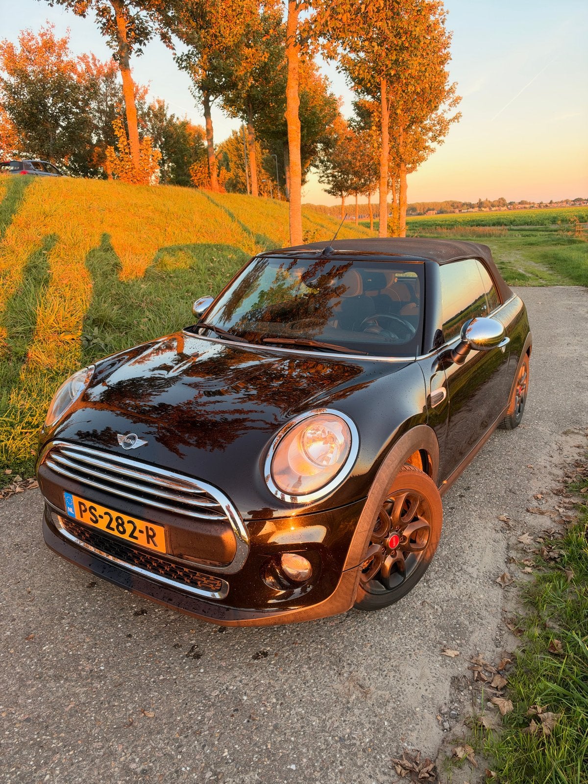 Mini 1.2 Cabrio 2017 Zwart, Auto's, Voorwielaandrijving, Stof, Zwart, Cabriolet
