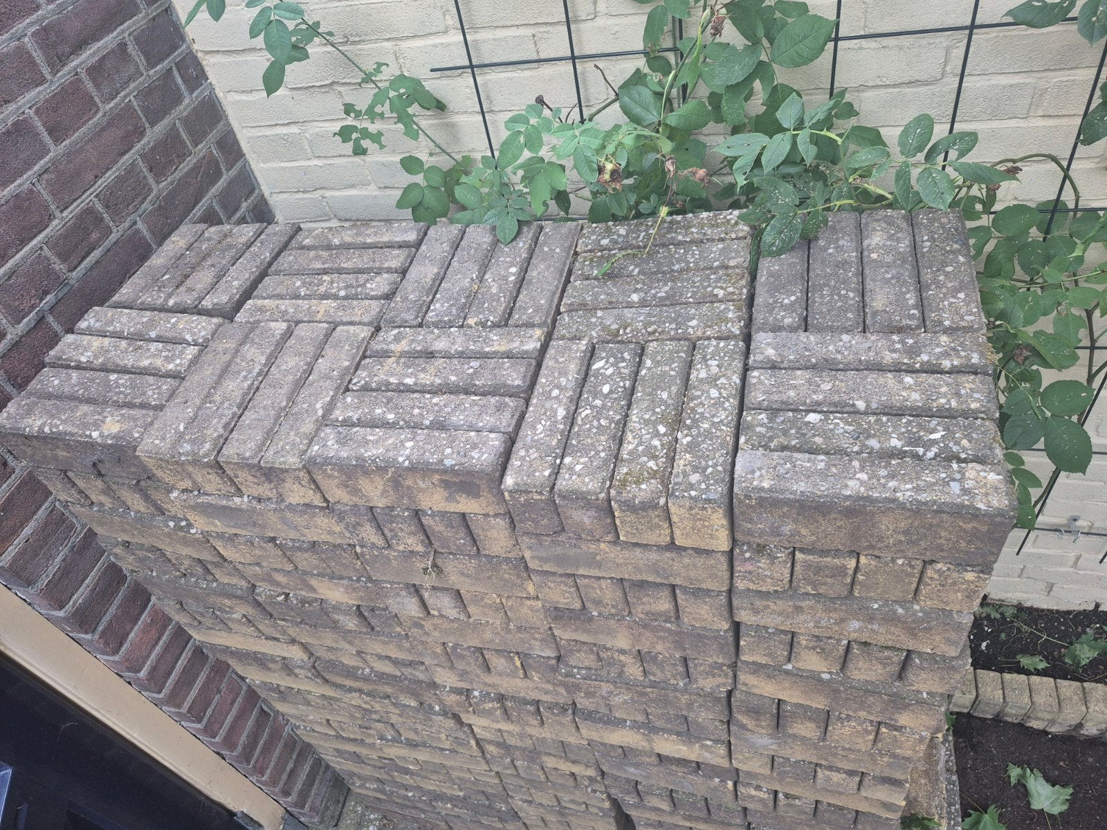 Gratis Tuinstenen (tegels), Ophalen of Verzenden, Overige materialen