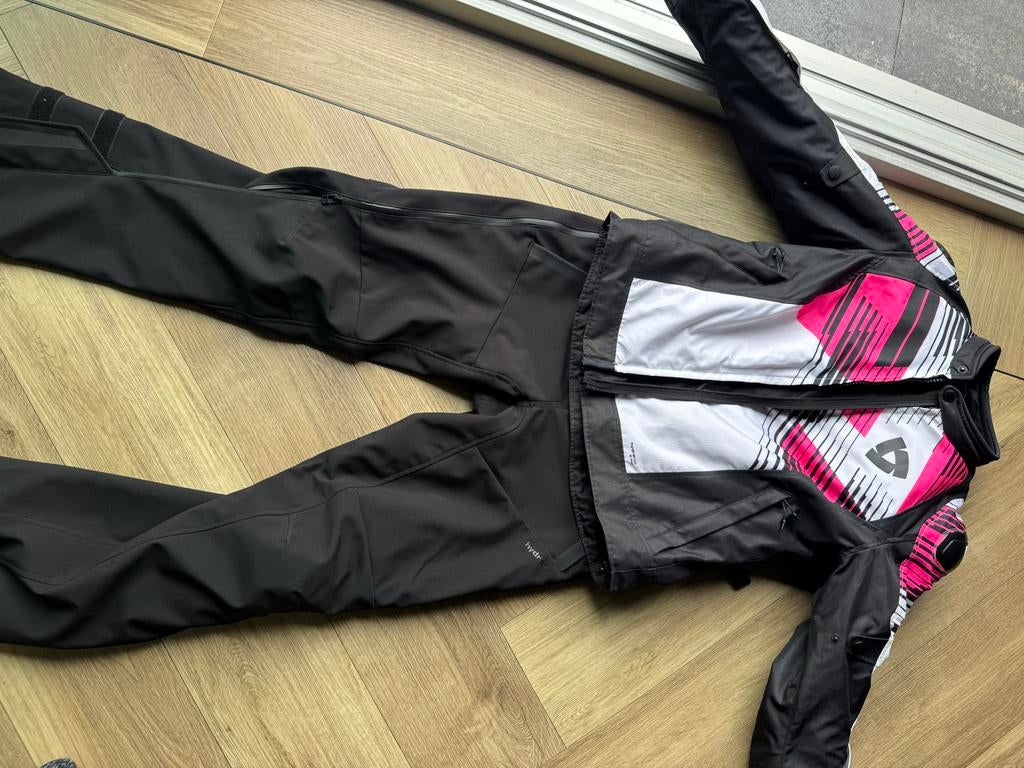 REV'IT! Motorpak Dames (Jas 44, Broek 42 Kort) met rugprotec, Ophalen of Verzenden, Tweedehands, Dames, Jas | textiel