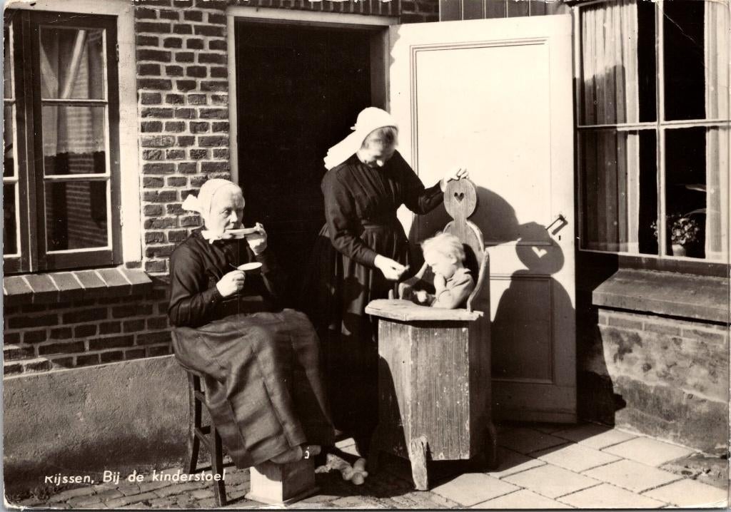 Rijssen - Bij de kinderstoel (1973), Verzenden, 1960 tot 1980, Gelopen, Overijssel