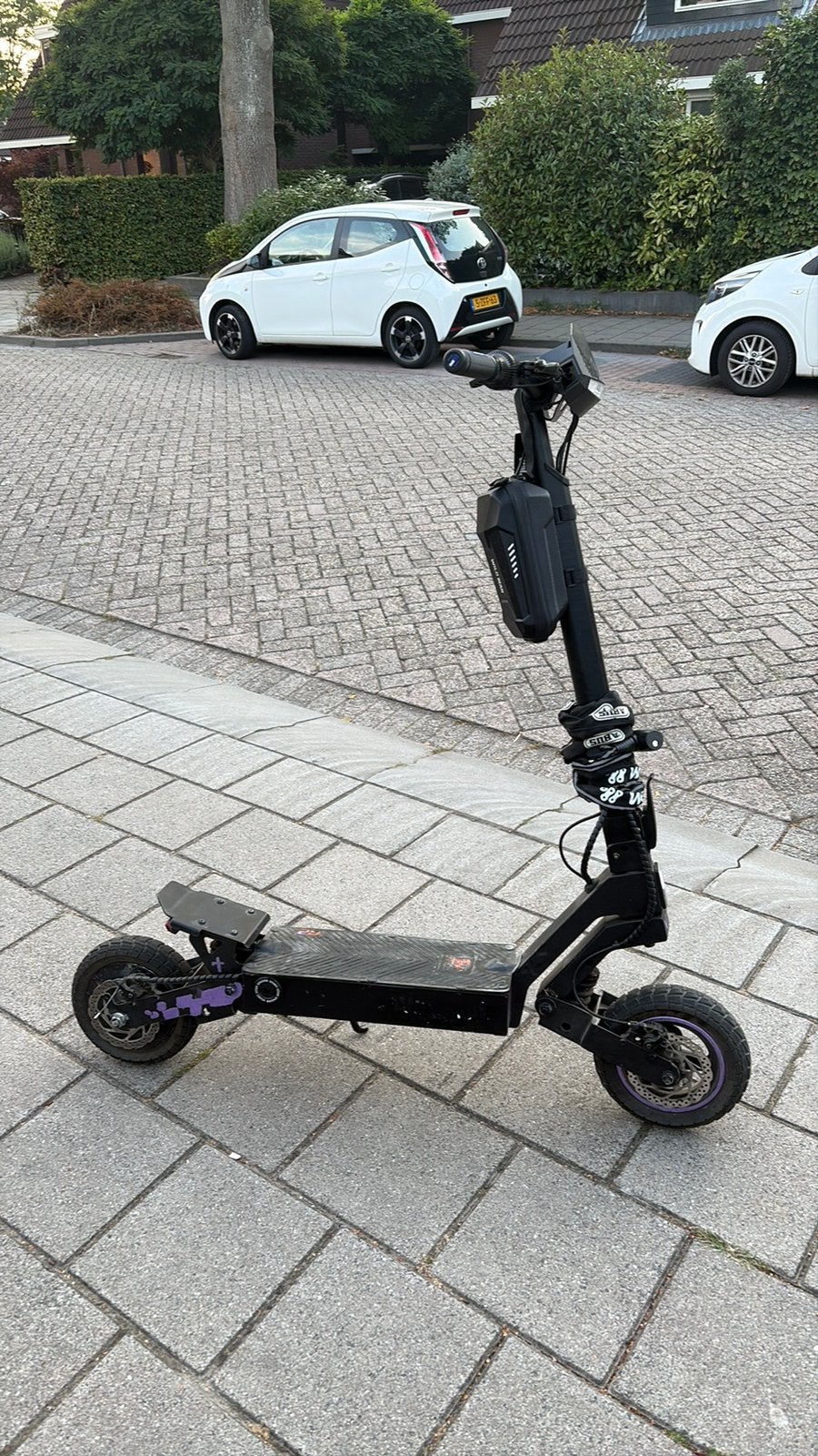 G2 moet snel weg!, Ophalen, Gebruikt, Elektrische step (E-scooter)