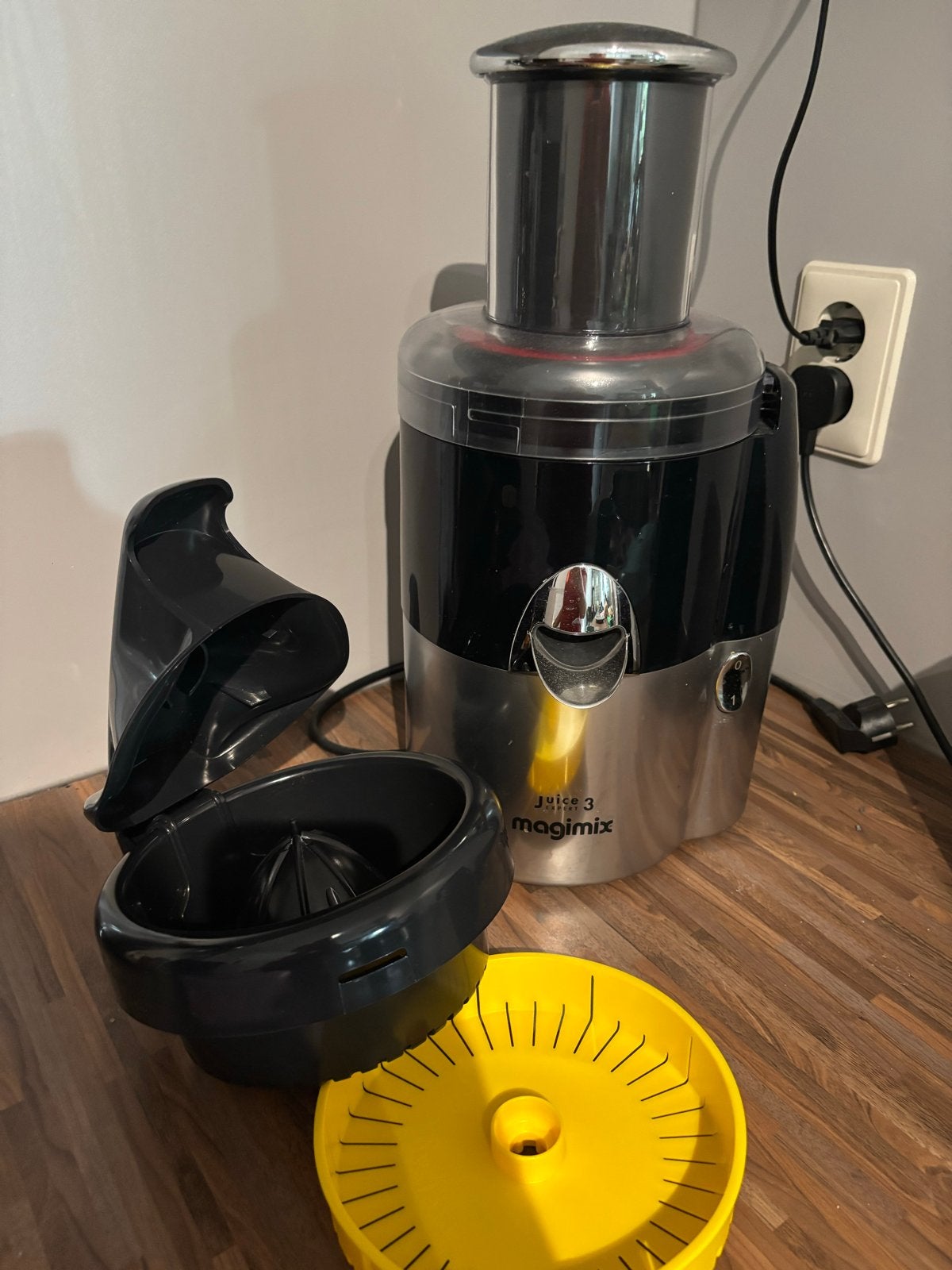 Magimix Juice Expert 3 - Zo goed als nieuw, compleet, Ophalen, Zo goed als nieuw, Elektrisch, Sapcentrifuge