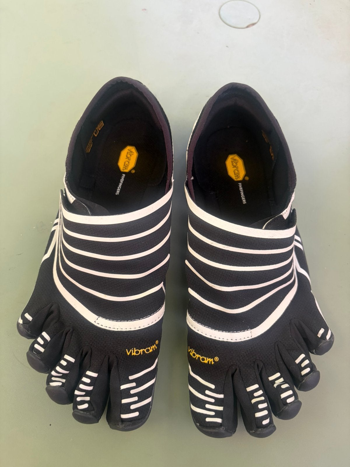 Vibram Fivefinger Barefoot schoenen mt 40, Ophalen of Verzenden, Zo goed als nieuw, Zwart, Sneakers of Gympen