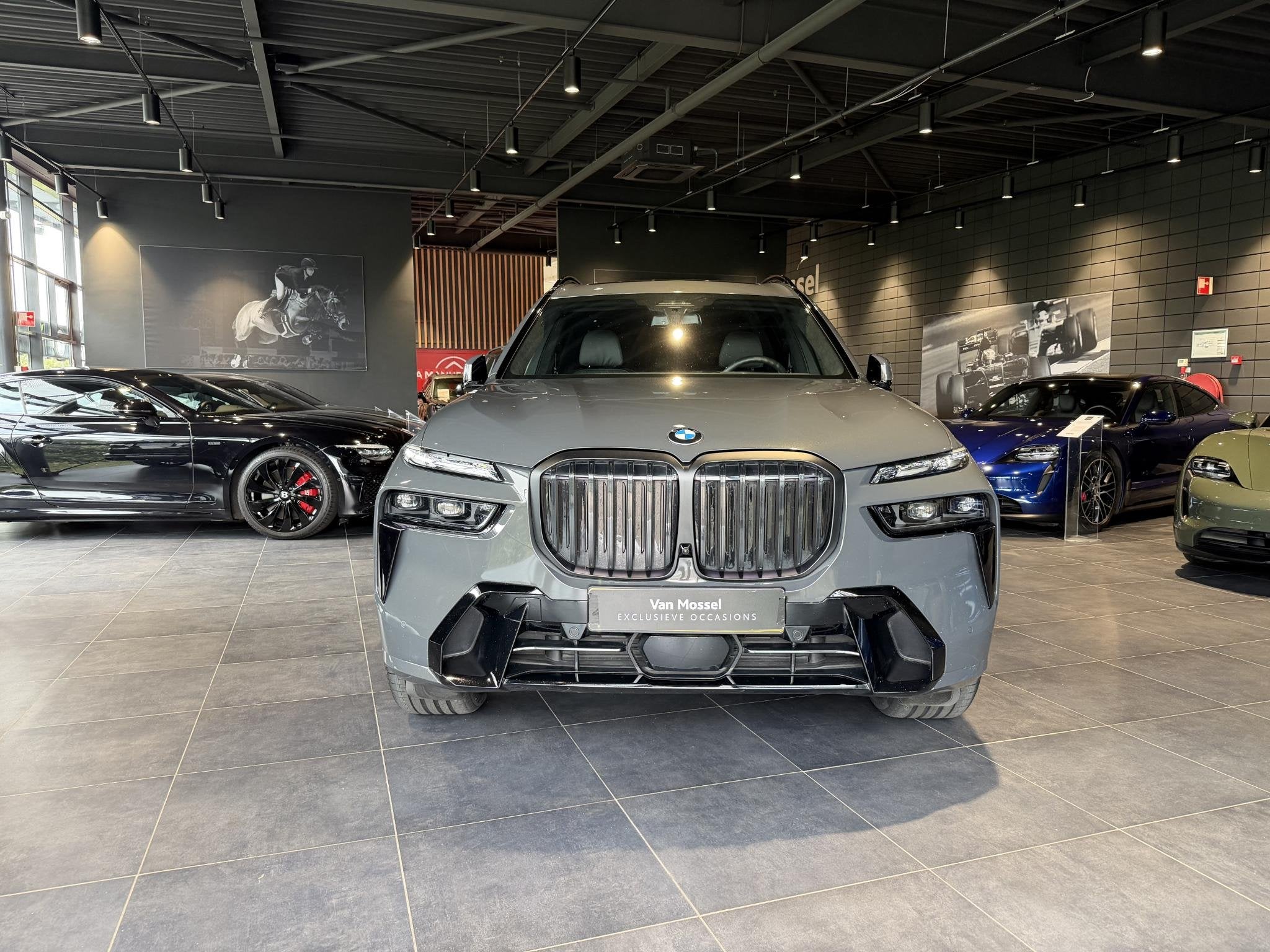 BMW X7 xDrive40i | M-SPORT | 22 INCH | SOFTCLOSE | INTEGRAL, Auto's, 12 maanden, Gebruikt, 7 stoelen, Vierwielaandrijving