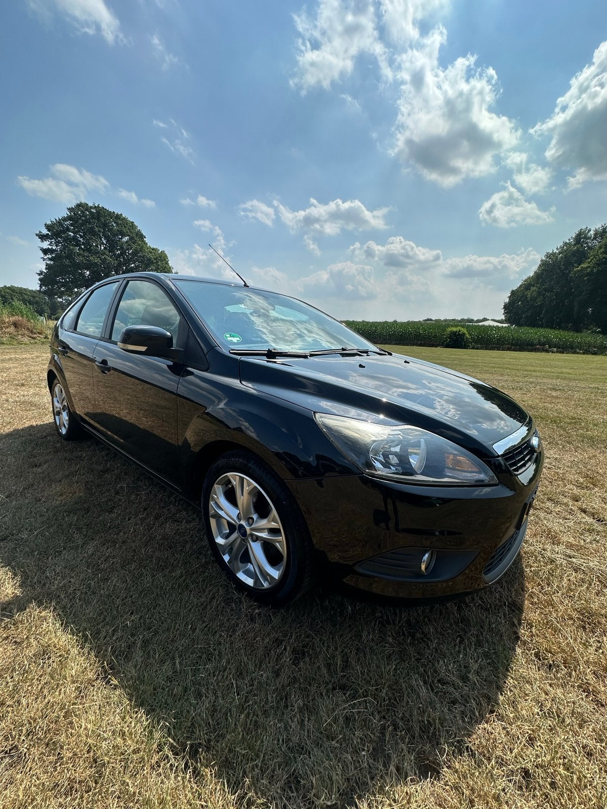 Ford Focus 1.6 74KW 5D 2010 Zwart, 1596 cc, 15 km/l, Zwart, 4 cilinders
