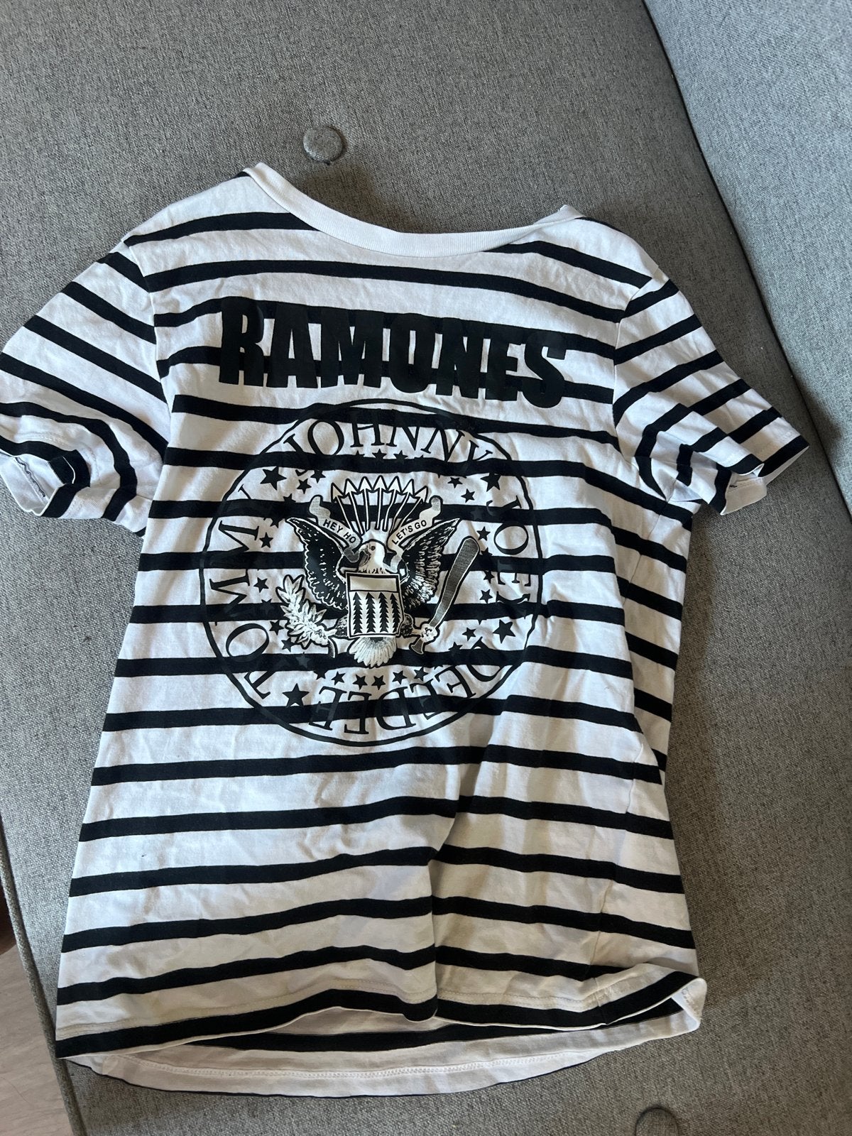H&M Ramones T-shirt gestreept - Maat 134/140 (8-10 jaar), Ophalen of Verzenden, Gebruikt, Jongen of Meisje