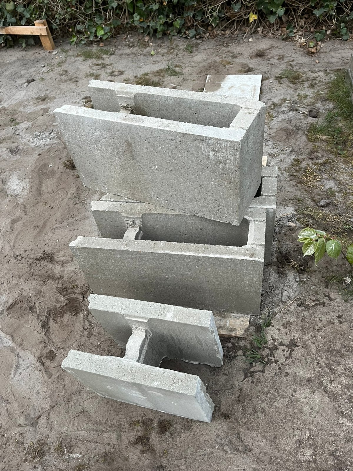 Lusit bekistingsblokken 3x eindblok hornbach, Tuin en Terras, Bloembakken en Plantenbakken, Ophalen, Minder dan 30 cm, Rond, Nieuw