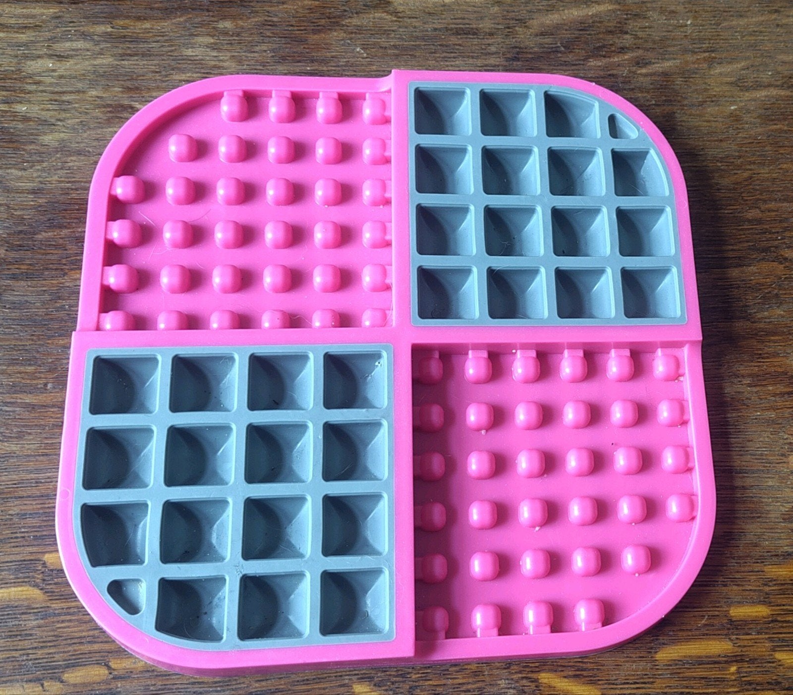 Likmat, Ophalen of Verzenden, Zo goed als nieuw, Voer- en snackspeelgoed, Overige merken