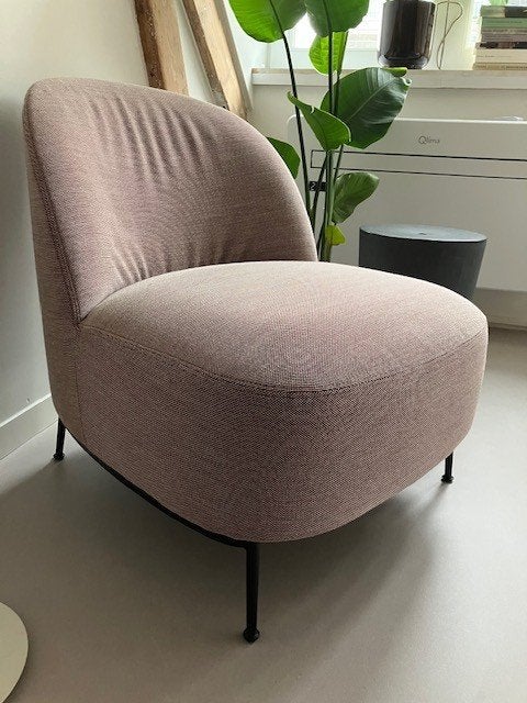 Gubi Fauteuil Sejour Kvadrat steel cut trio stof, Ophalen, Minder dan 75 cm, Zo goed als nieuw, Stof