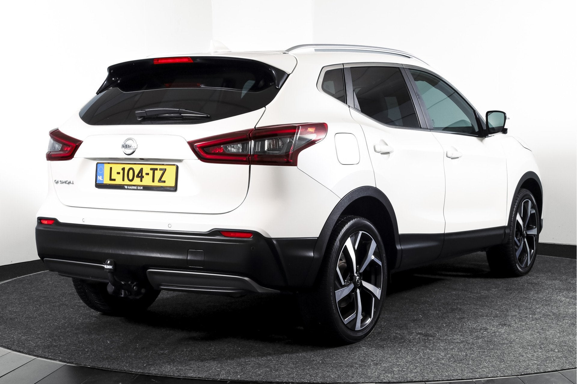 Nissan QASHQAI 1.3 DIG-T 158 PK Premium Edition - Automaat |, Auto's, Gebruikt, Euro 6, Wit, Leder