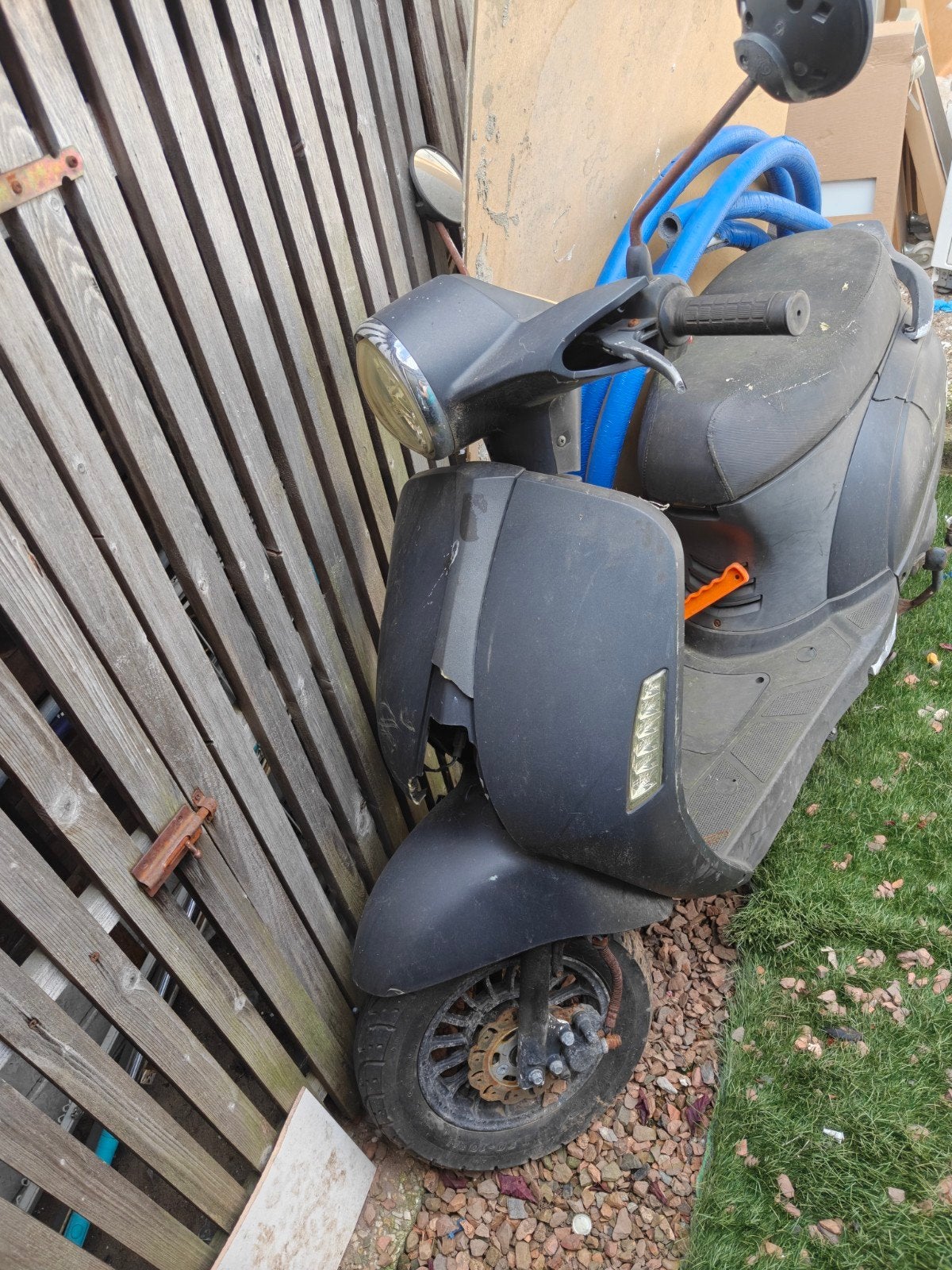 ZNEN ZN50QT Riva 56 scooter  voor onderdelen/handige klusse, Ophalen, Gebruikt, Overige typen, Overige merken