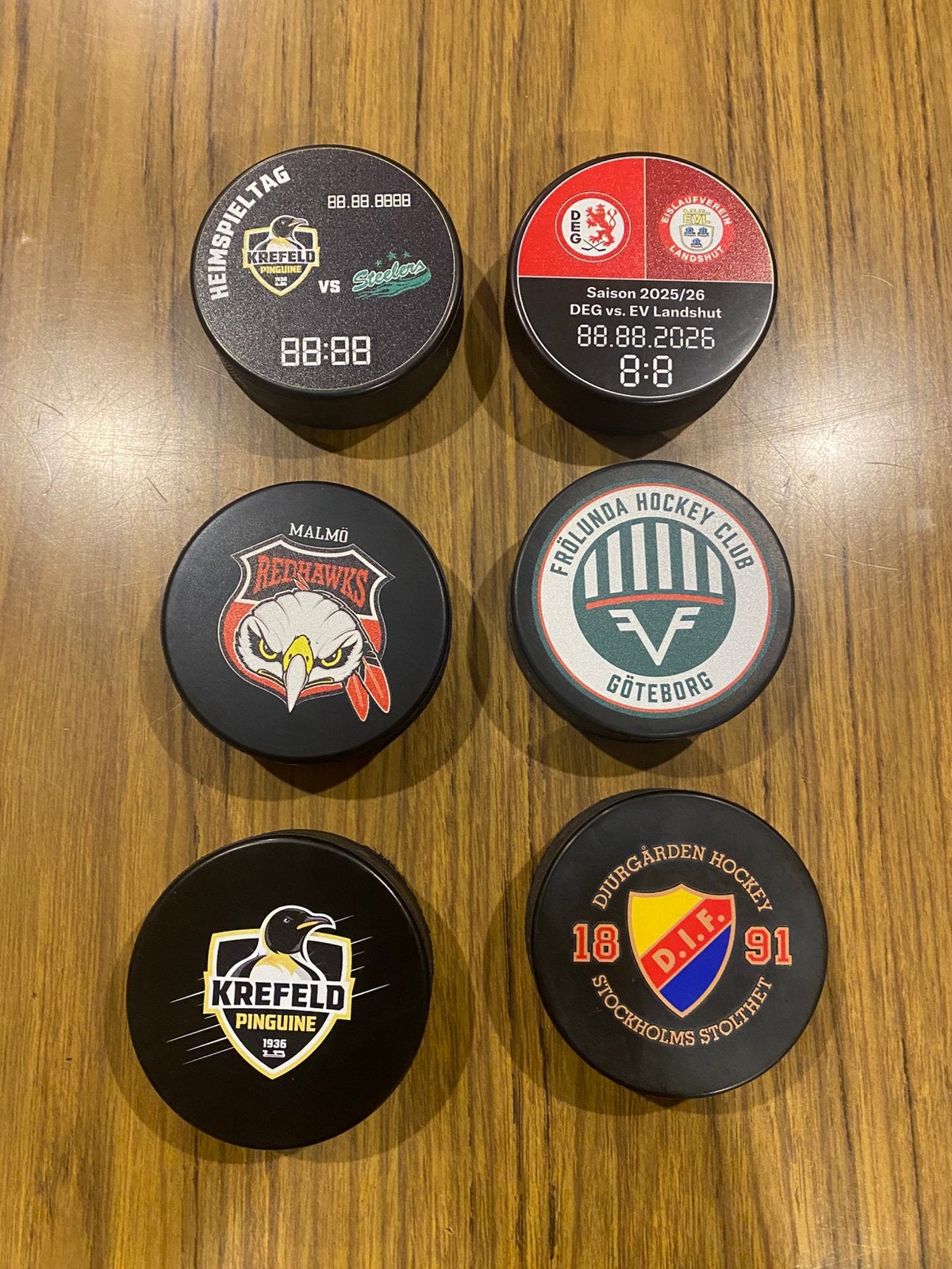 Verzameling ijshockeypucks Nieuw!, Ophalen, Zo goed als nieuw, Puck