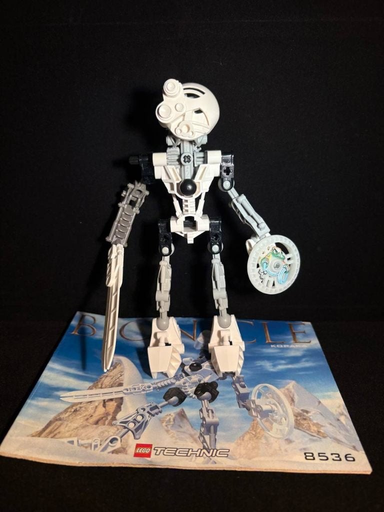 Lego Bionicle 8536 Kopaka met instructie, Kinderen en Baby's, Speelgoed | Duplo en Lego, Bionicle, Lego, Ophalen of Verzenden