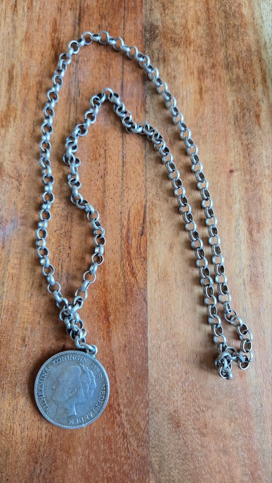 Vintage zilveren ketting met hanger – 1 Gulden Wilhelmina 19, Met hanger, Gebruikt, Ophalen of Verzenden, Zilver