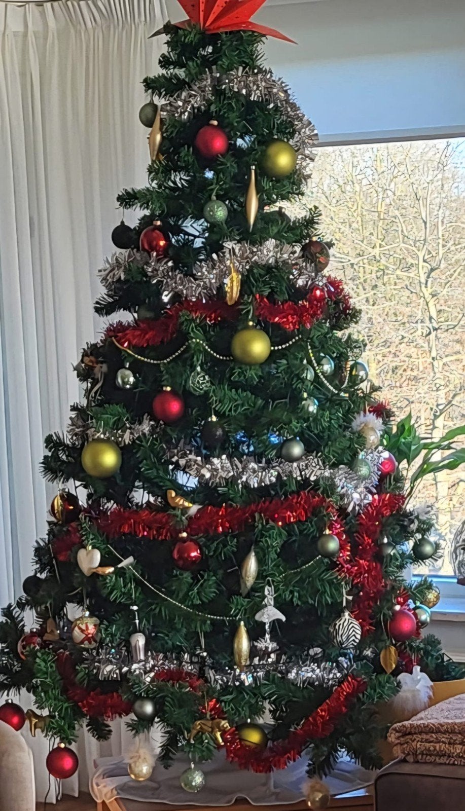 kunstkerstboom incl. toebehoren, Ophalen