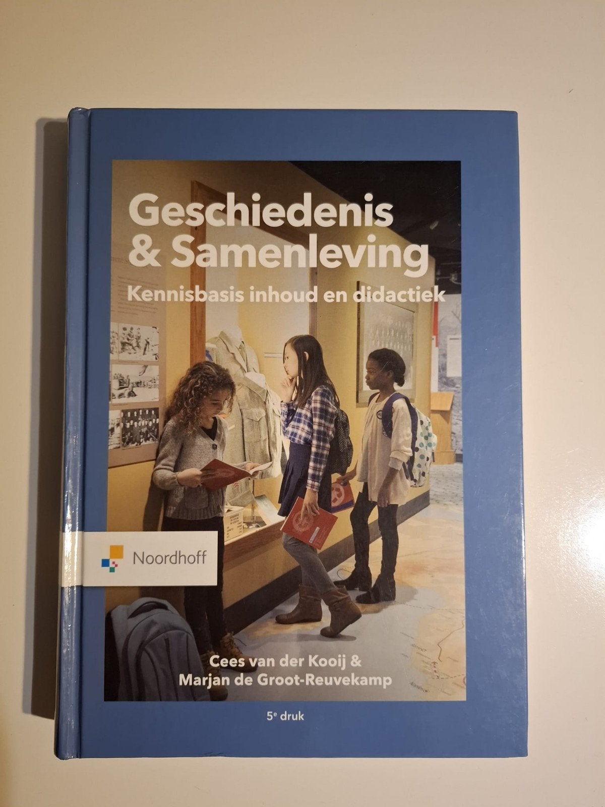Geschiedenis & samenleving met online code, Cees van der Kooij; Marjan de Groot-Reuvekamp, Verzenden, Sociale wetenschap, Zo goed als nieuw