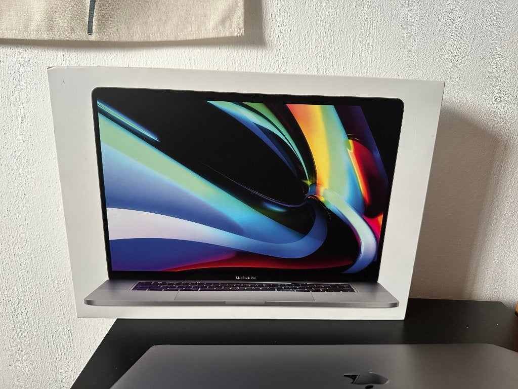 MacBook Pro 16-inch 2019, Computers en Software, MacBook Pro, 1 TB of meer, Gebruikt, 2 tot 3 Ghz