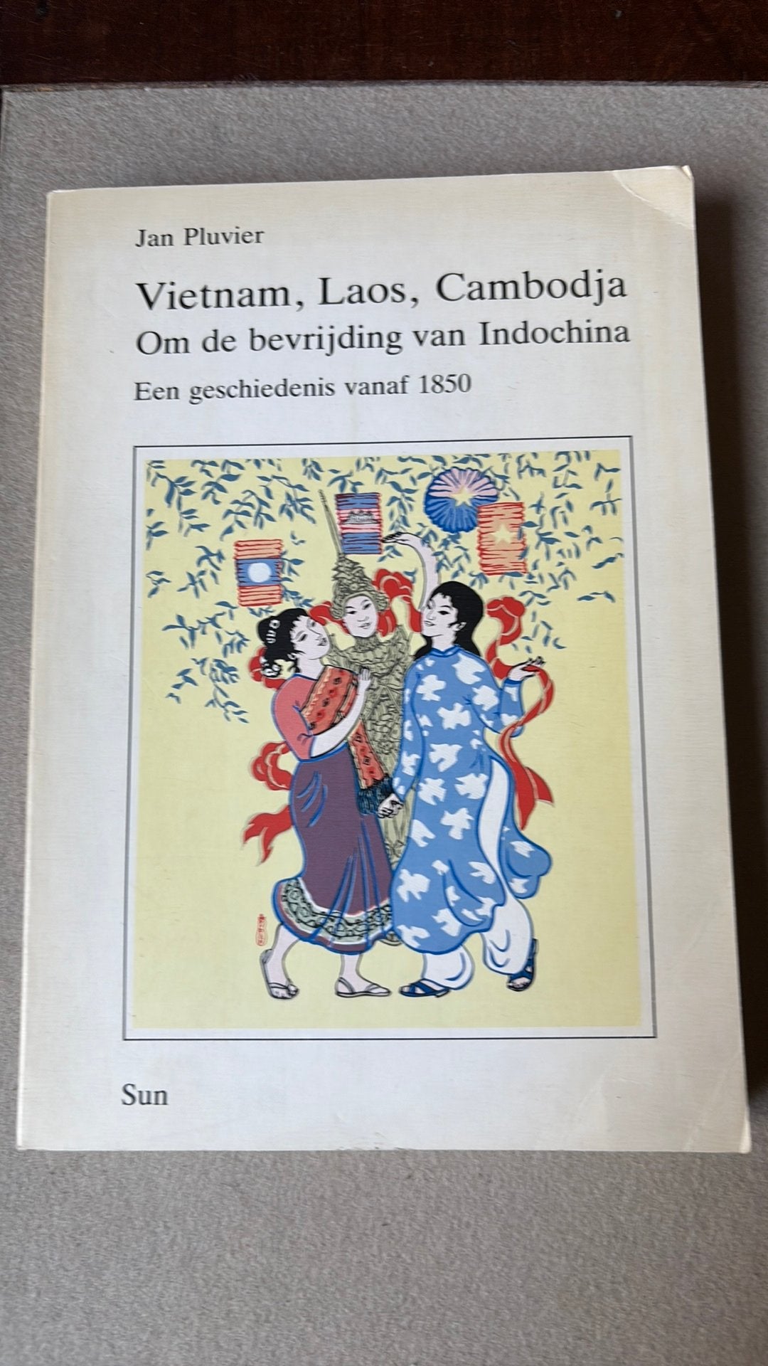 Vietnam, Laos, Cambodja, Ophalen of Verzenden, Gelezen