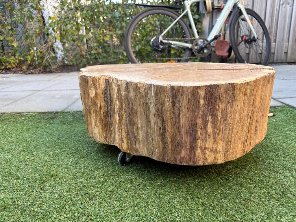 Boomstam salontafel op wieltjes, Huis en Inrichting, Ophalen, 100 tot 150 cm, 50 tot 100 cm, Zo goed als nieuw