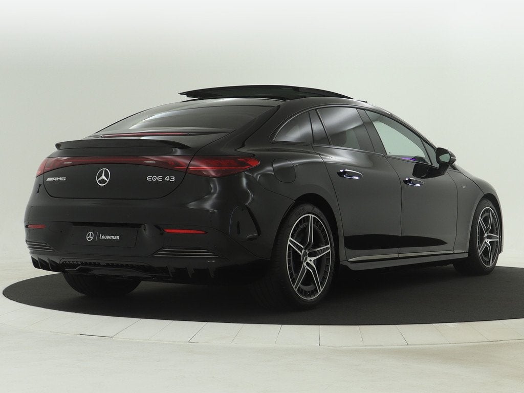 Mercedes-Benz EQE AMG 43 4MATIC 91 kWh | Hyperscreen | Dashc, Automaat, Zwart, Metallic lak, Alcantara