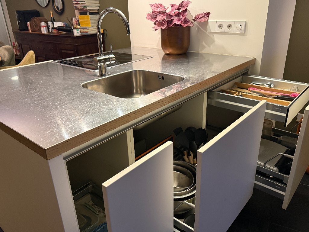 Luxe Complete Keuken met Apparatuur – Uitstekende Staat, Huis en Inrichting, Ophalen, Gebruikt, Overige materialen, Wit