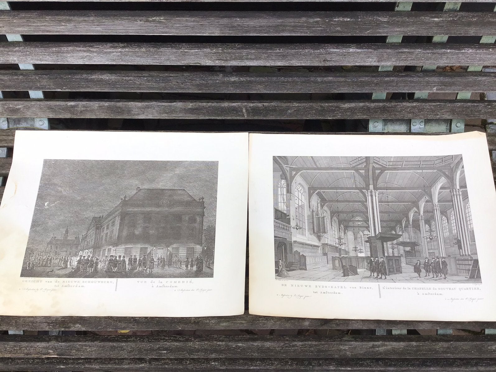 Amsterdam - Schouwburg en de Nieuwe Zyds kapel van binnen, Antiek en Kunst, Kunst | Etsen en Gravures, Ophalen of Verzenden