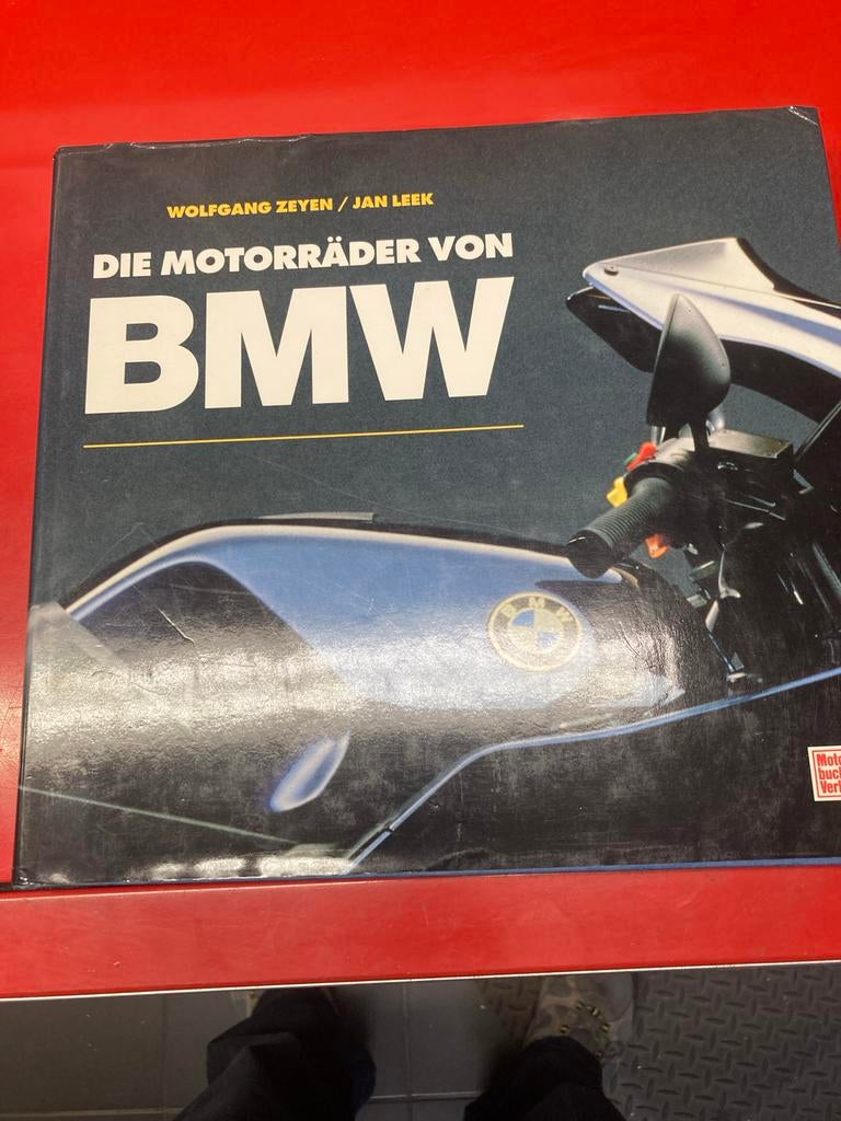 BMW Motorfiets Boeken: Die Motorräder von BMW, R69 & R69S, Ophalen of Verzenden, Gelezen, Merk of Model