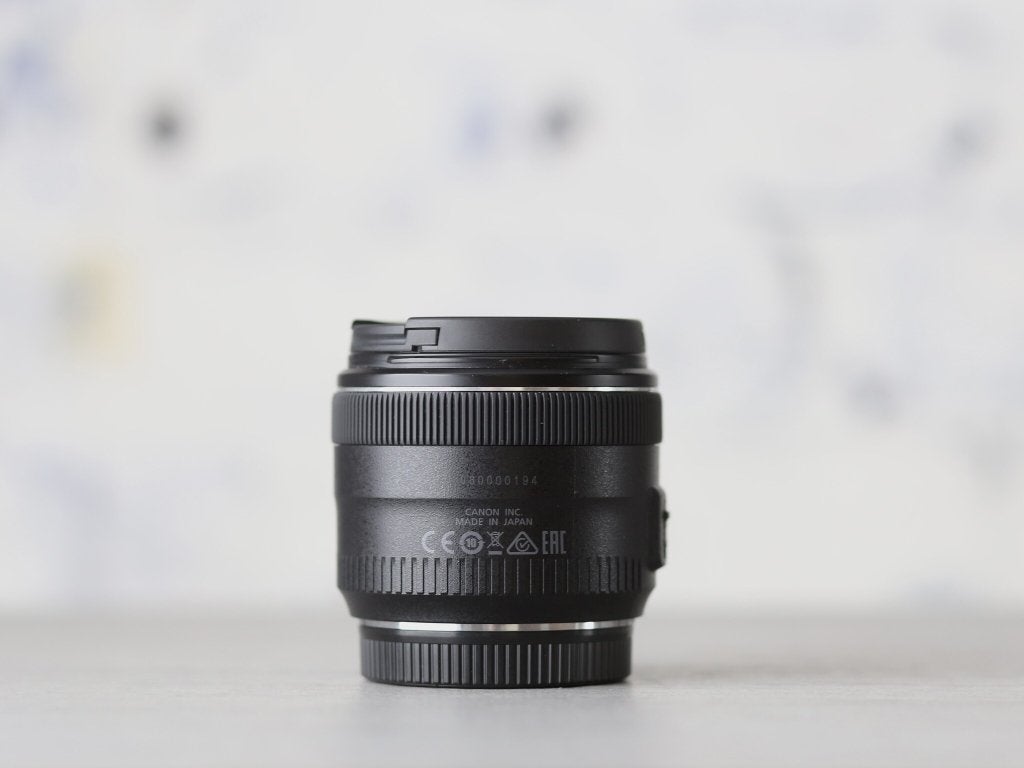 Canon EF 35mm f/2 IS USM - 1 jaar garantie!, Canon, Gebruikt, -, Verzenden