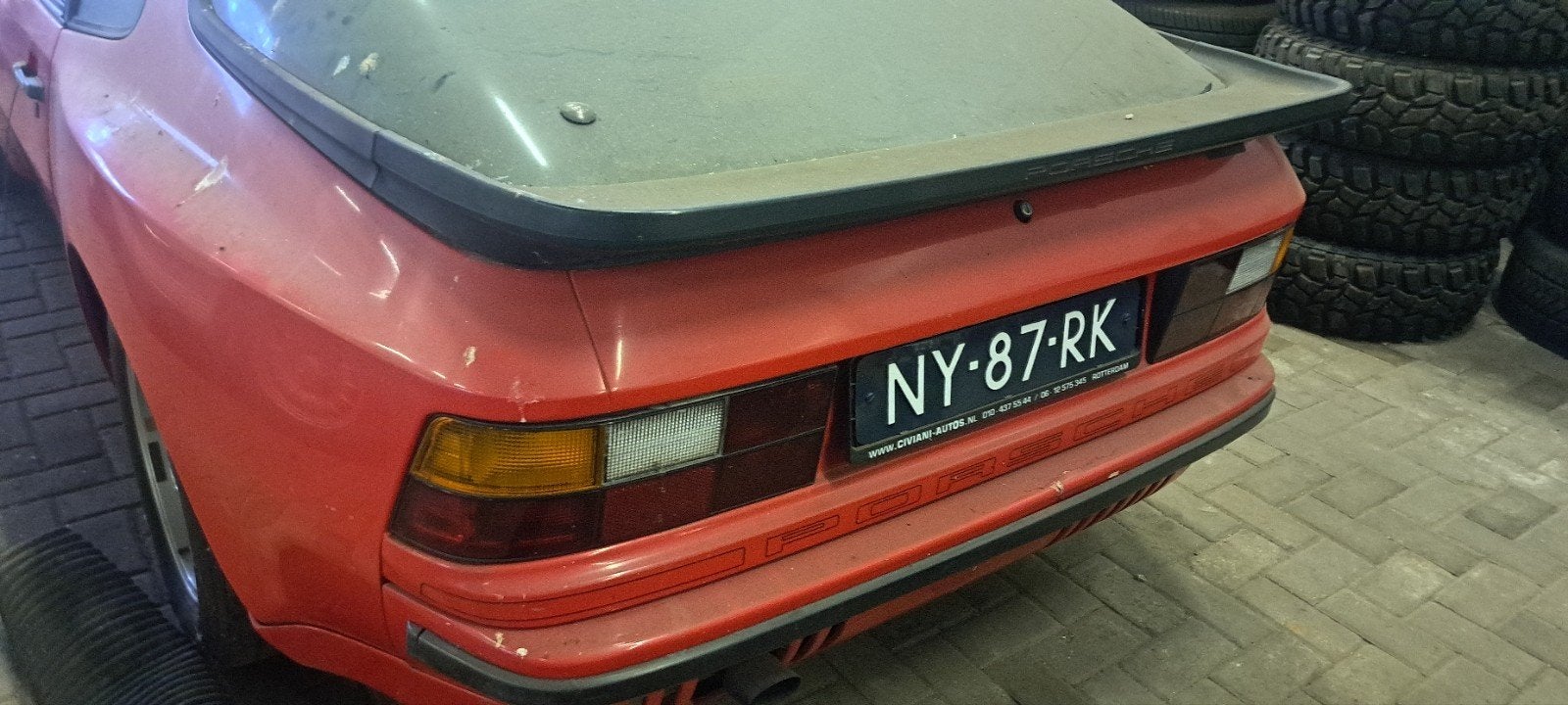 PORSCHE 944, foto 2