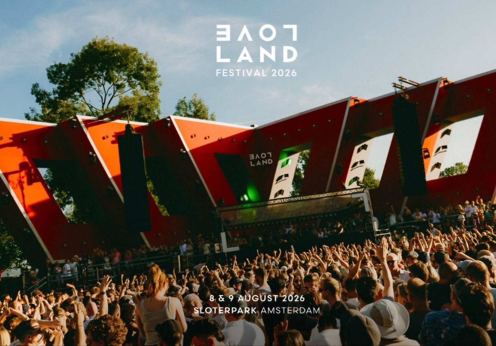 Tickets - Loveland Festival - ZONDAG 9-8, Drie personen of meer