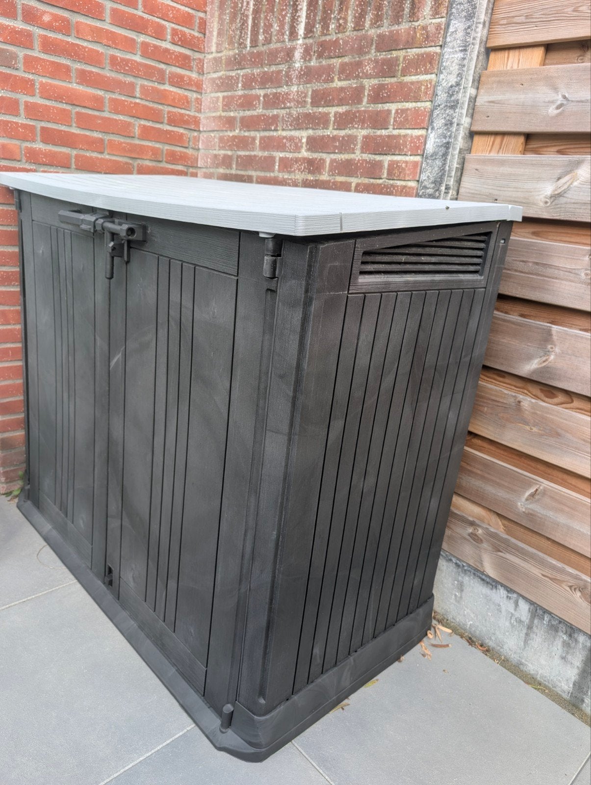container ombouw Keter, Ophalen, Gebruikt, Kunststof, Containerberging