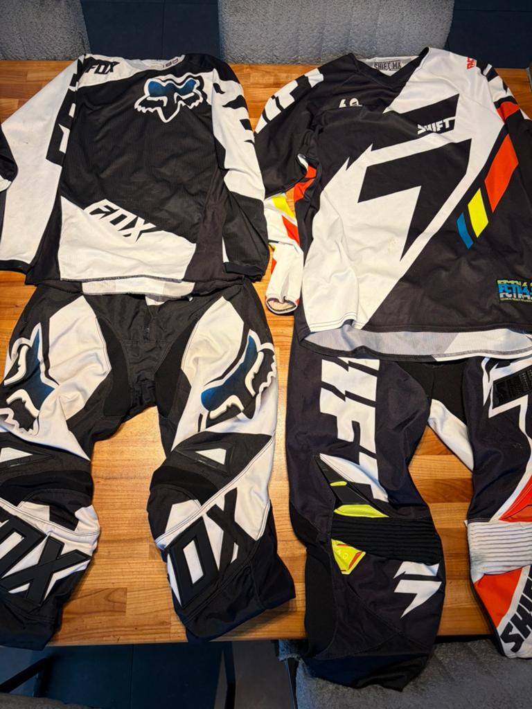 Diverse motercross kleding + vervoer tas, Motoren, Kleding | Motorkleding, Ophalen of Verzenden, Tweedehands