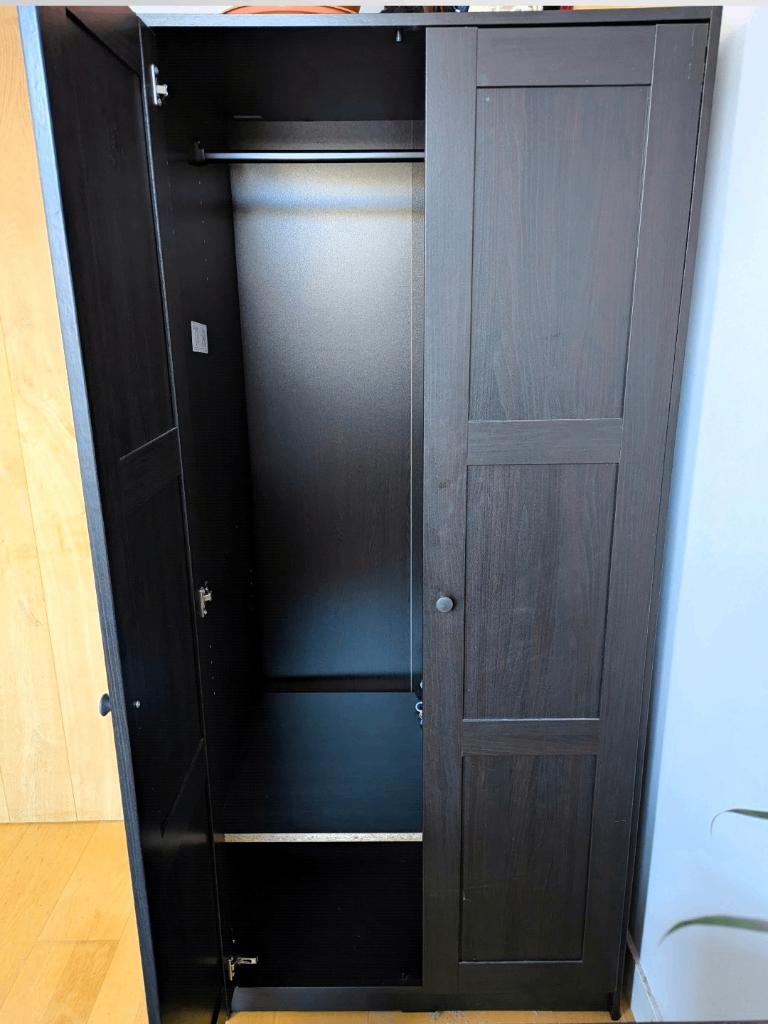 IKEA RAKKESTAD zwarte kast (79x176cm) + kastorganizer, Huis en Inrichting, Kasten | Kledingkasten, Ophalen, Gebruikt, Met plank(en)