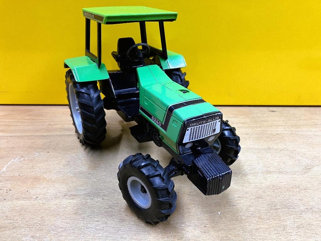 Grote metalen Deutz – Allis 6240 tractor ERTL 1:16, Hobby en Vrije tijd, Ophalen of Verzenden, Gebruikt, Overige typen, ERTL