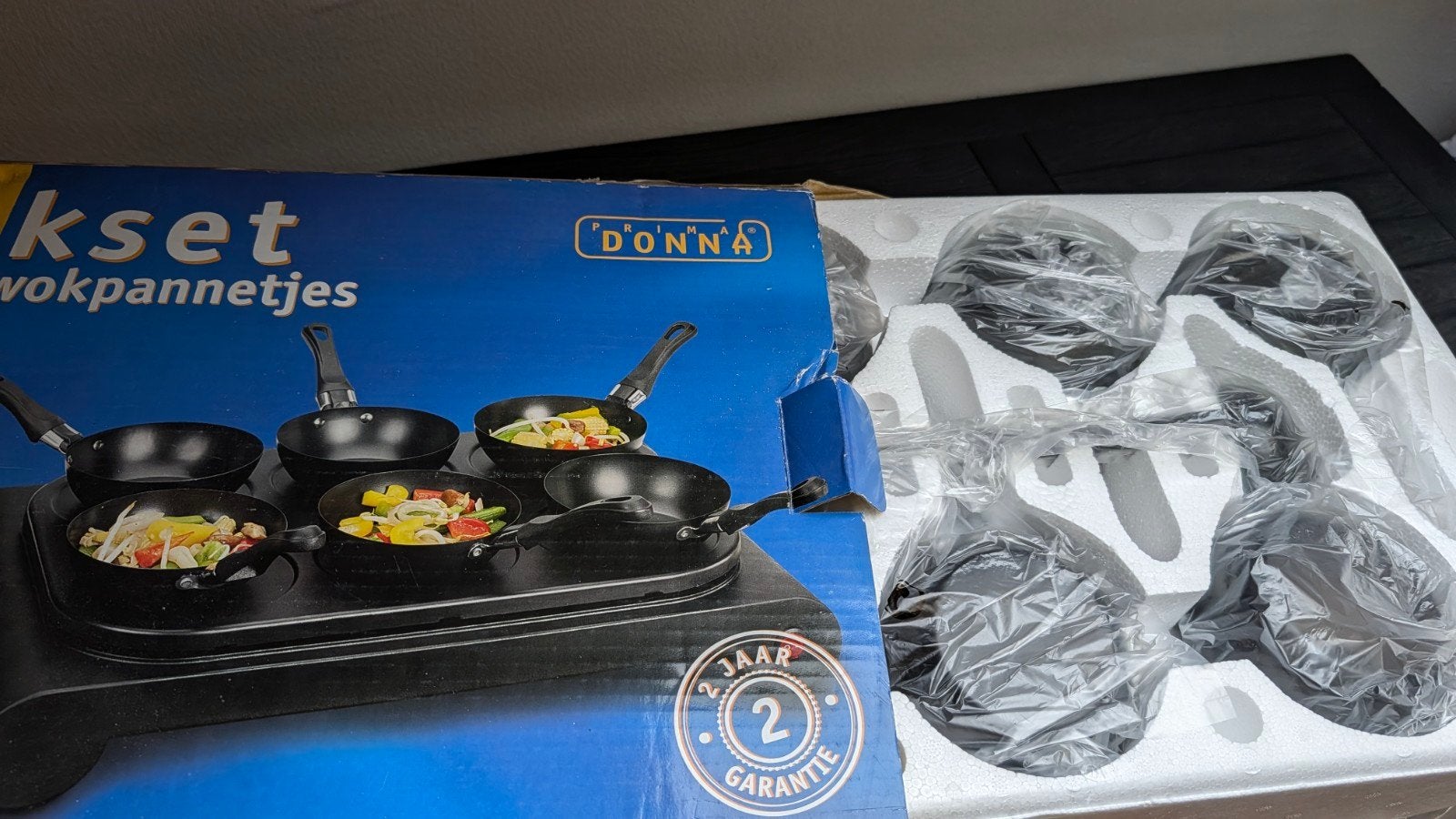 Wokset 6 mini wokpannetjes. Donna, Ophalen, Nieuw, 4 t/m 7 personen
