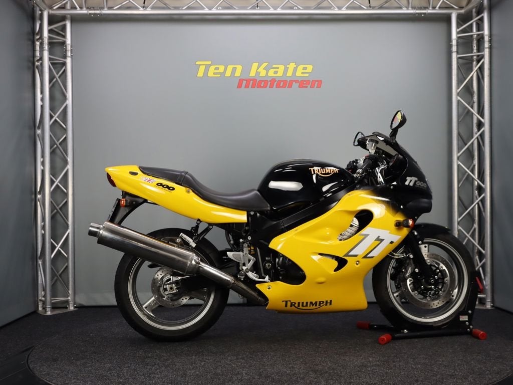Triumph TT 600, Bedrijf, Sport, Meer dan 35 kW, 600 cc