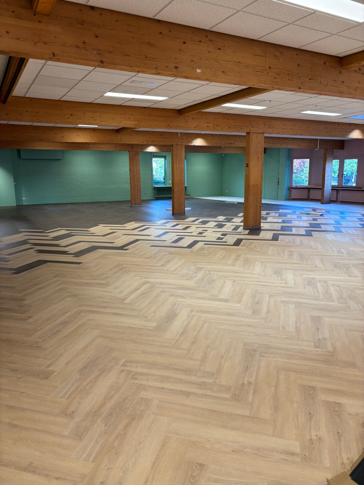 Vloerenlegger/Visgraat leggen/Egaliseren, Ophalen of Verzenden