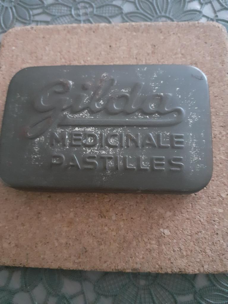 Gilda, pastilles doosje., Verzamelen, Ophalen of Verzenden, Gebruikt, Overige