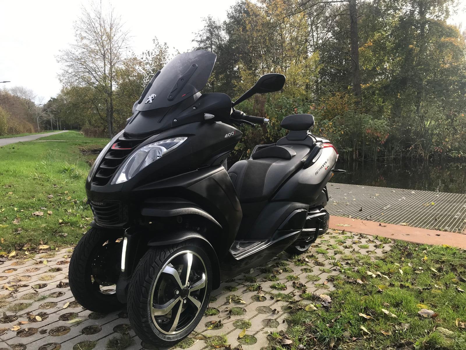 Peugeot Mertropolis, 400i, Motoren, 400 cc, Gebruikt, Particulier, Overig