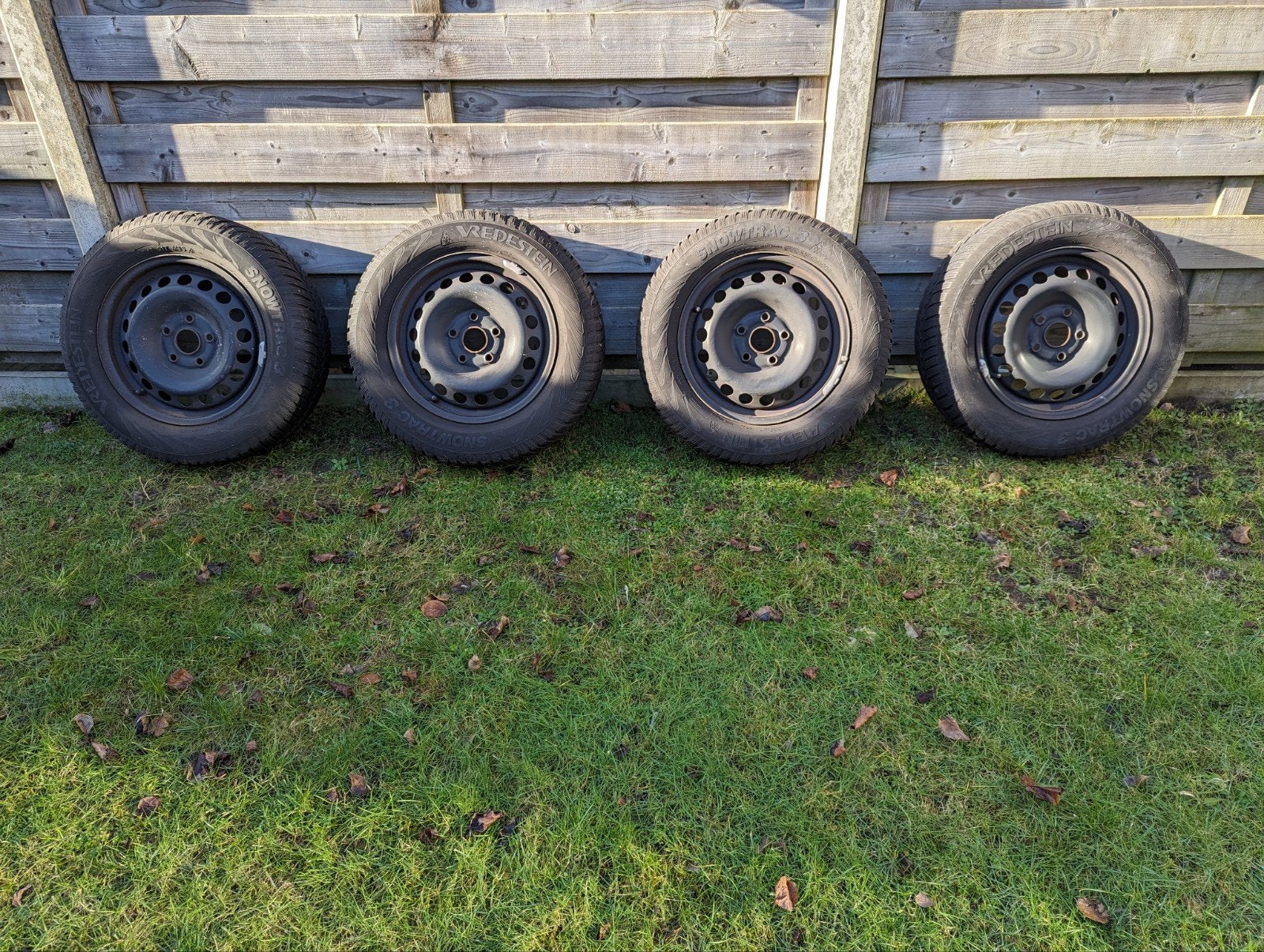 Vredestein Snowtrac 3 winterbanden voor Seat Leon/Audi A3, Ophalen, Gebruikt