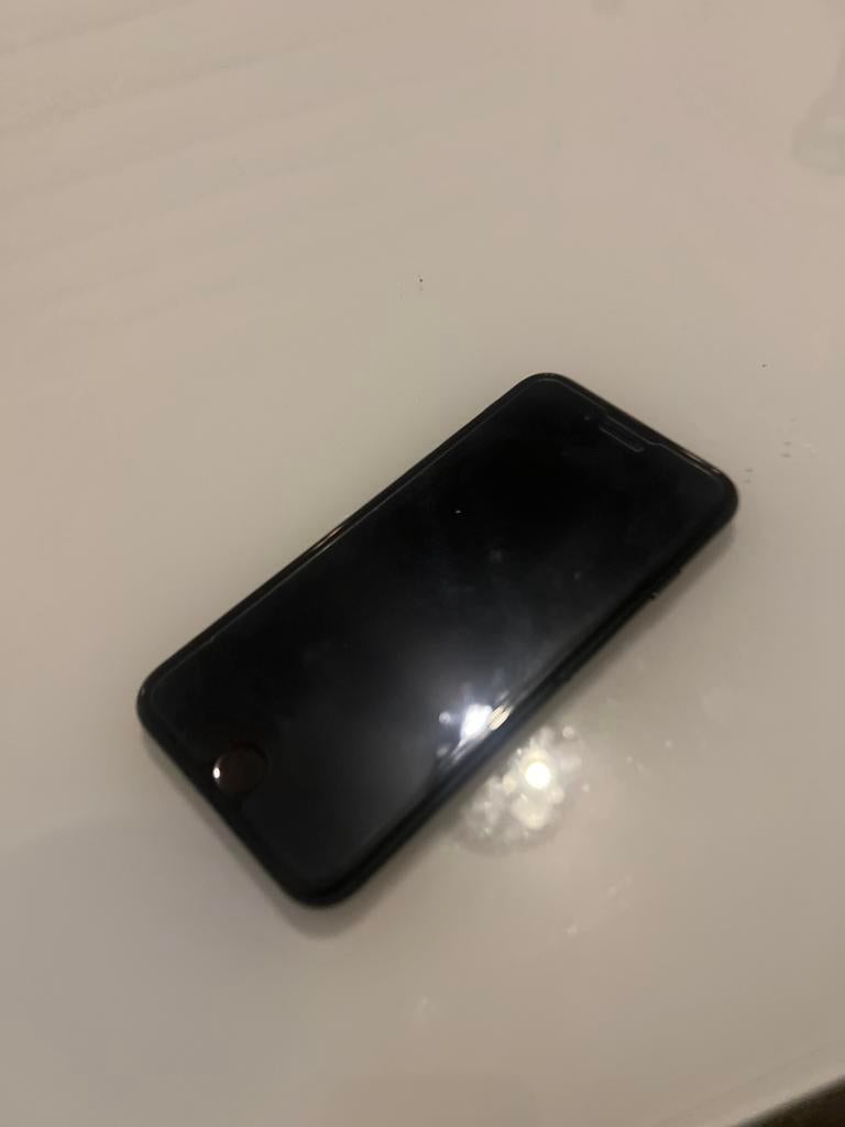 iPhone 8 Zwart - Geen oplader,, Telecommunicatie, Mobiele telefoons | Apple iPhone, Zwart, Ophalen of Verzenden, 64 GB, Niet werkend