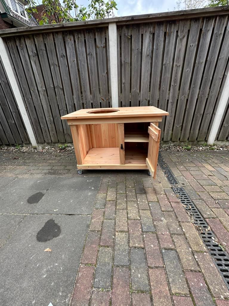 Houten BBQ-tafel / Buitenkeuken op wielen, Ophalen, Nieuw, Houtskool, Vrijstaand
