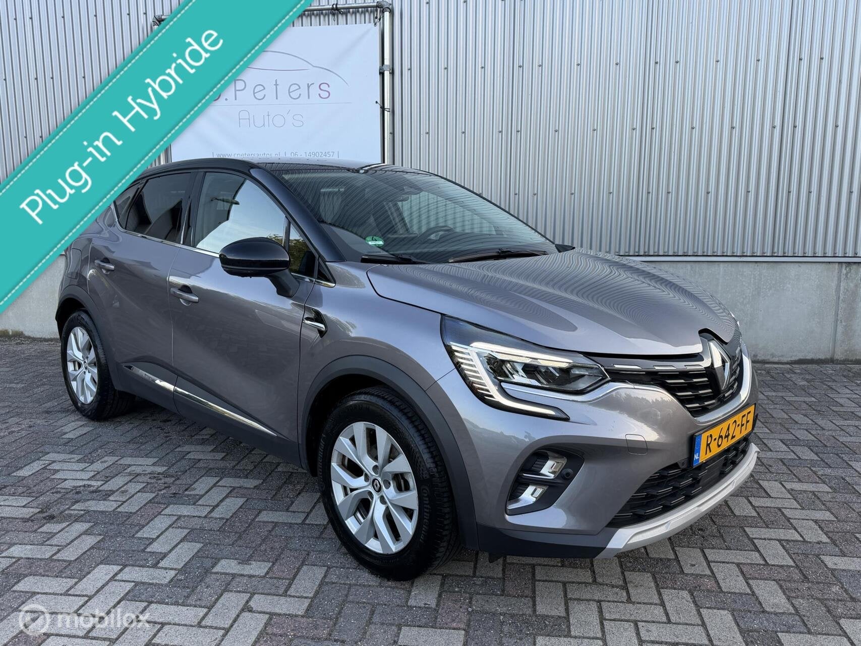 Renault Captur 1.6 E-Tech Plug-in Hybrid 160pk Intens 2022 /, Auto's, Dealer onderhouden, 77 km/l, Gebruikt, 4 cilinders