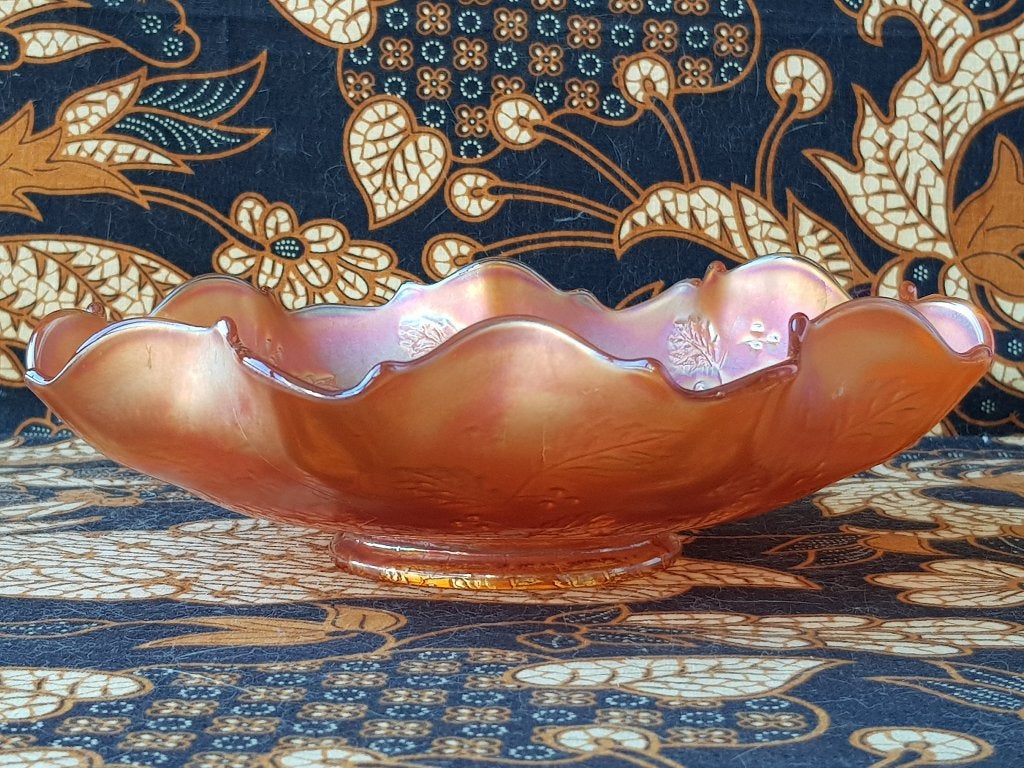 Antieke schaal uit Engeland van Carnival glas 22,5 cm., Antiek en Kunst, Antiek | Glas en Kristal, Ophalen of Verzenden