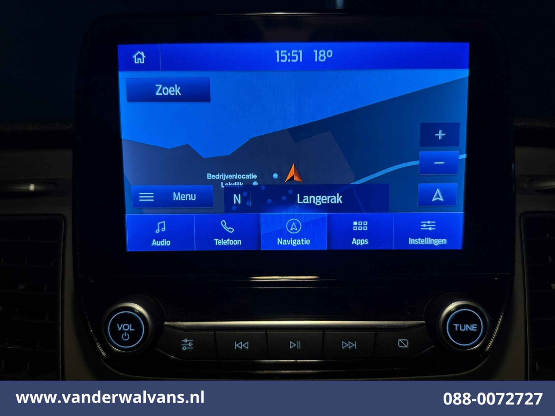 Ford Transit Custom 2.0 TDCI L2H1 Euro6 Airco | Camera | Nav, Voorwielaandrijving, Dealer onderhouden, 4 cilinders, 1991 kg
