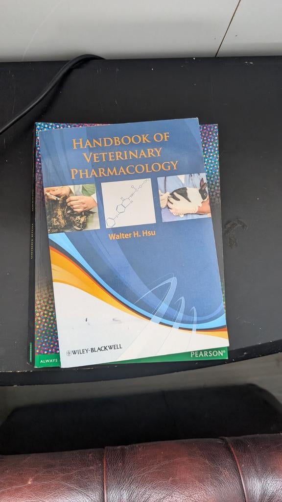 Handbook of veterinar pharmacology en iGenetics., Boeken, Studieboeken en Cursussen, Gelezen, Walter H. Hsu, Peter J. Russell