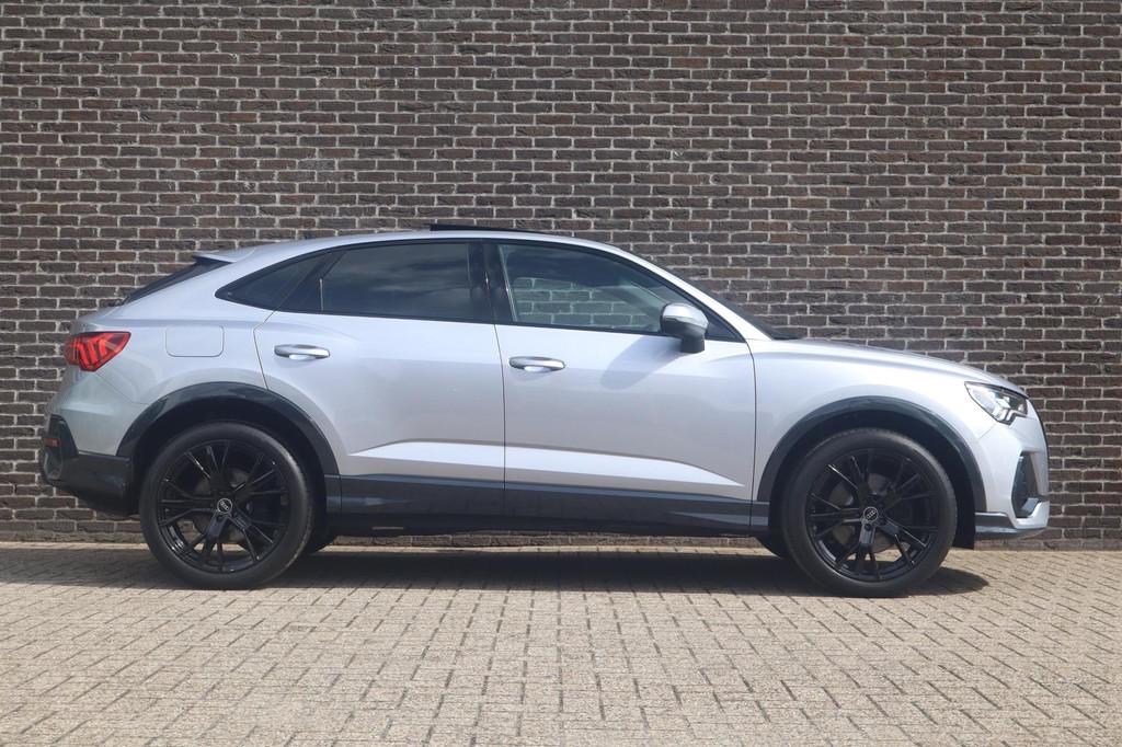 Audi Q3 Sportback 45 TFSIe 245pk PHEV S Edition | Panoramada, Auto's, 12 maanden, Gebruikt, Leder en Stof, Hybride Elektrisch/Benzine