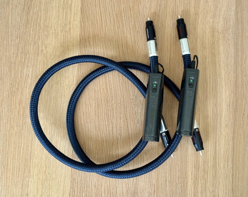 AudioQuest Wild Dog RCA interlinks 0.70 meter (nieuwstaat), Ophalen of Verzenden, Zo goed als nieuw, Minder dan 2 meter, Interlink-kabel