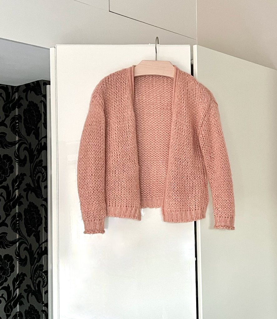 Nieuw: grof gebreid oversized zachtroze vestje; JBC; mt 164, Meisje, Trui of Vest, Ophalen of Verzenden, Nieuw