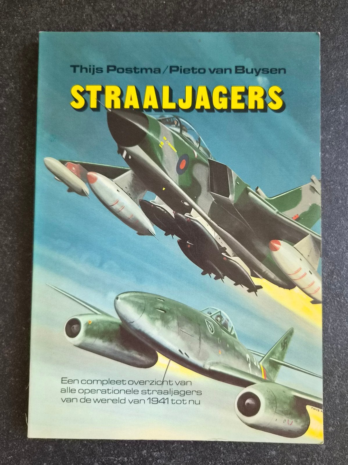 Straaljagers: Thijs Postma, Ophalen of Verzenden, Gelezen